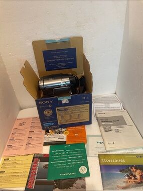 Sony Handycam DCR-TRV280 NTSC steady shot bundle Camcorder Box Manuals mint